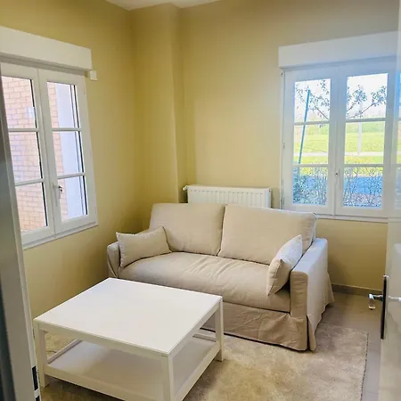 Family's House - Proche De La Vallee Village Et Disneyland Paris ,2 Parkings, Air Condition سيري