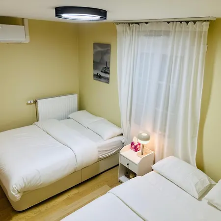 Family's House - Proche De La Vallee Village Et Disneyland Paris ,2 Parkings, Air Condition
